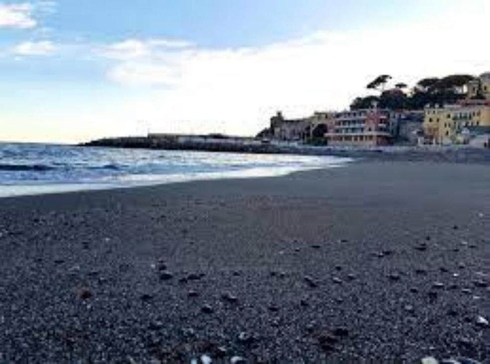 Gaslini & Mare Bed & Breakfast Genoa